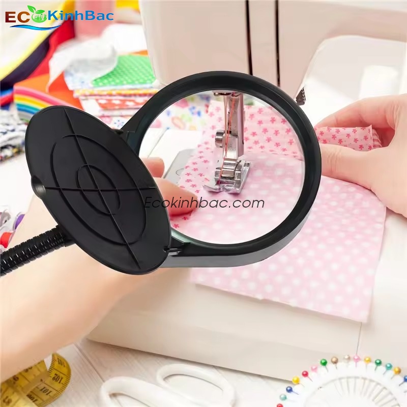 Kính lúp để bàn PD-4S, thiết kế nhỏ gọn, tiện lợi khi sử dụng. Độ phóng đại 10X