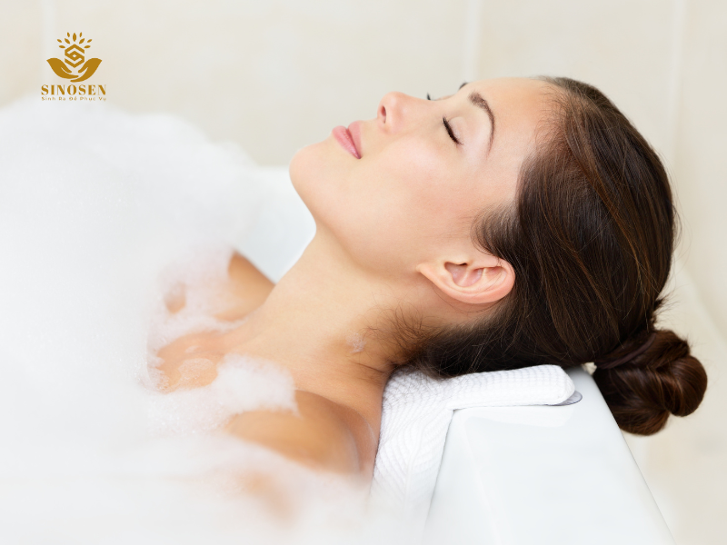 Dùng sữa tắm có bắt nắng không?