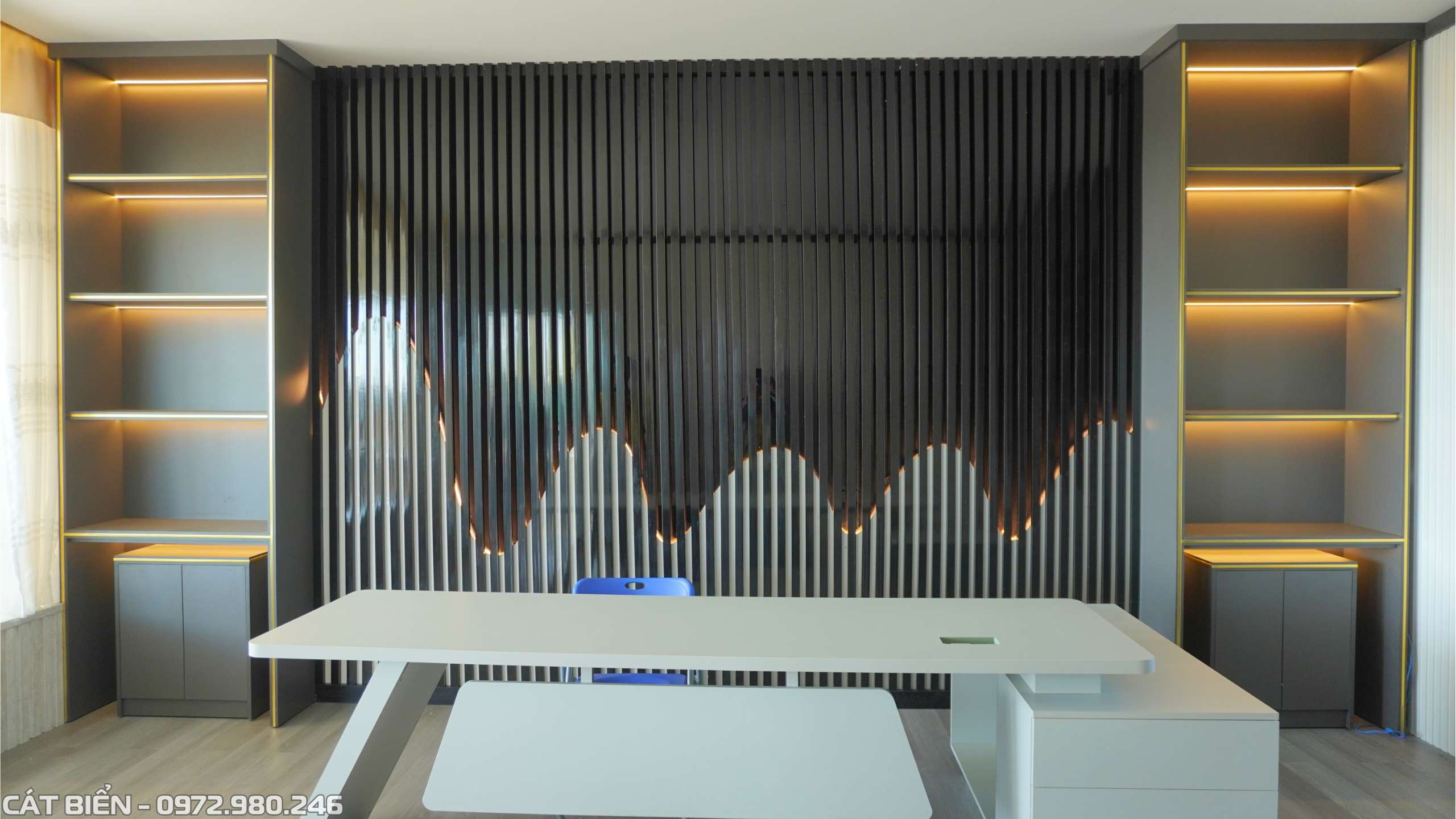 xưởng thiết kế thi công sản xuất lắp đặt nội thất tủ bàn ghế vách trang trí lót sàn nhựa giả gỗ làm việc văn phòng rạch giá kiên giang