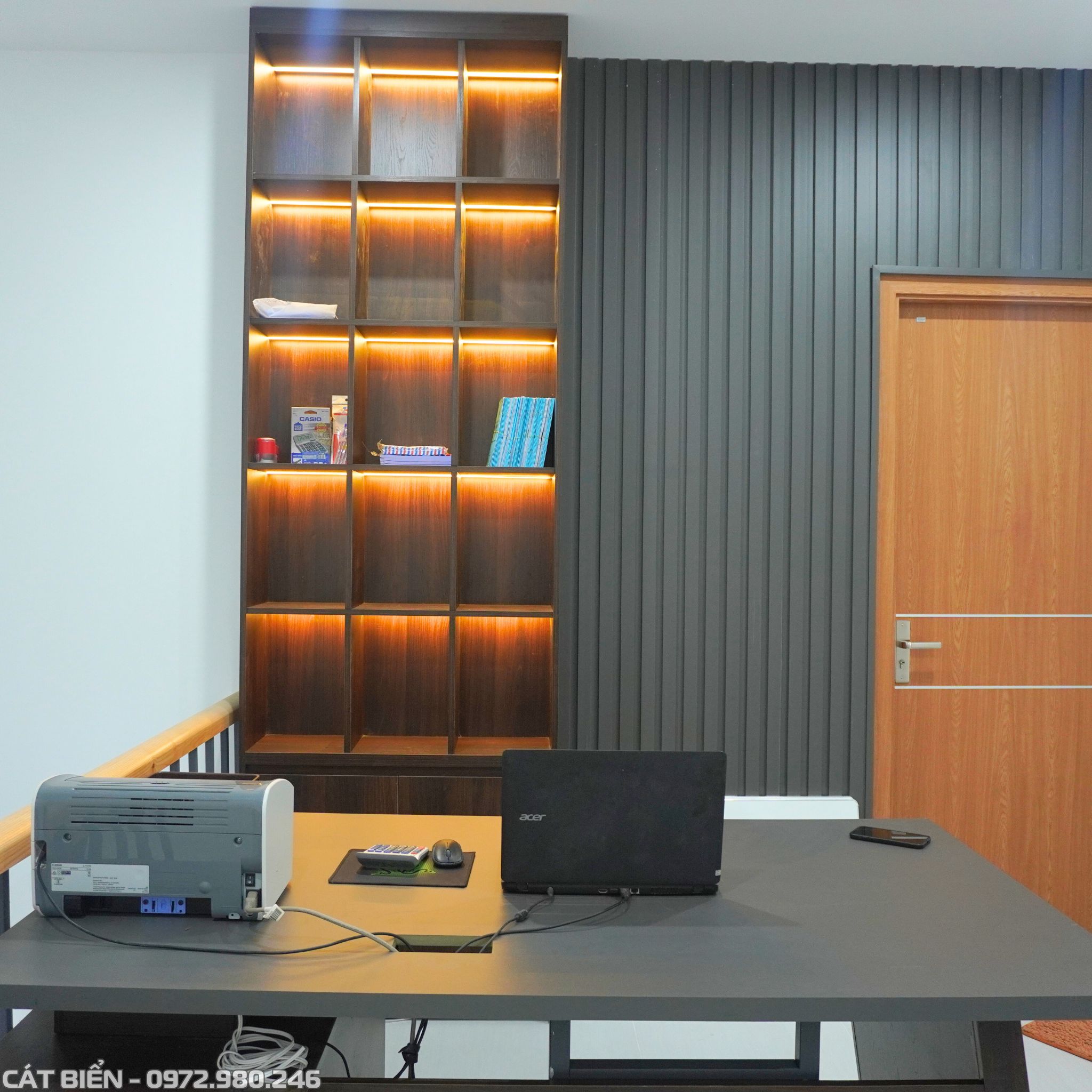 xưởng thiết kế sản xuất lắp đặt bàn làm việc, tủ hồ sơ, tủ lưu trữ, vách trang trí lam sóng khu tây bắc rạch giá kiên giang