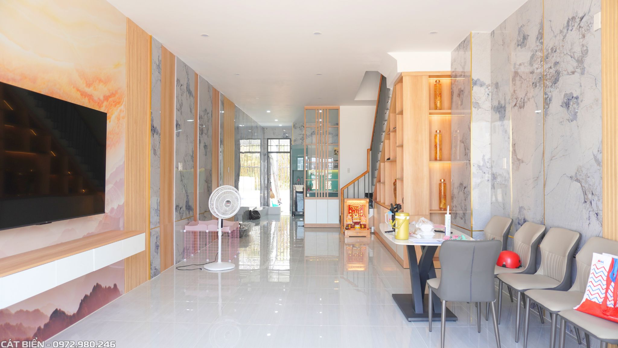 xưởng sản xuất thiết kế thi công lắp đặt vách trang trí, vách lam sóng, kệ tivi, tủ cầu thang, tủ giày, vách ngăn khu tây bắc rạch giá kiên giang