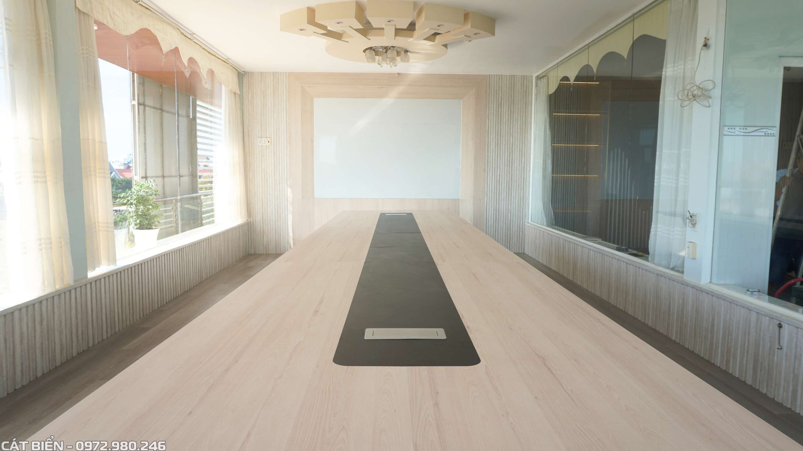 xưởng thiết kế thi công sản xuất lắp đặt nội thất tủ bàn ghế vách trang trí lót sàn nhựa giả gỗ làm việc văn phòng rạch giá kiên giang