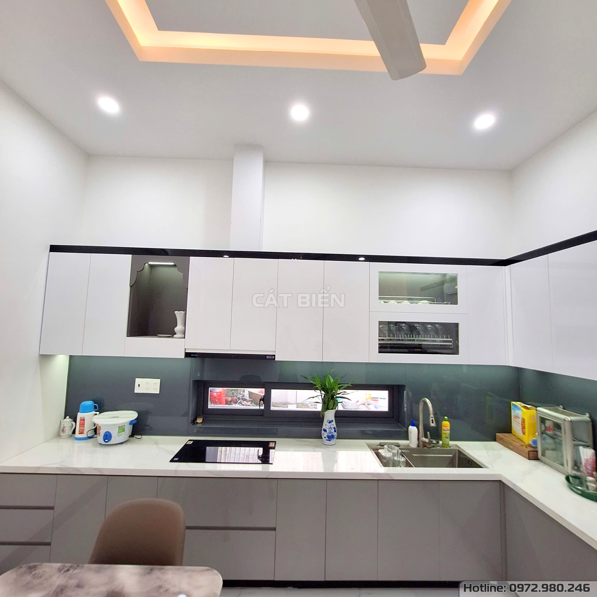 xưởng thiết kế sản xuất thi công lắp đặt tủ bếp, giá nâng hạ có trợ lực, giá chai lọ giao thớt, thùng gạo, chậu rửa, bếp âm, máy hút mùi, phụ kiện bếp thông minh gỗ công nghiệp rạch giá