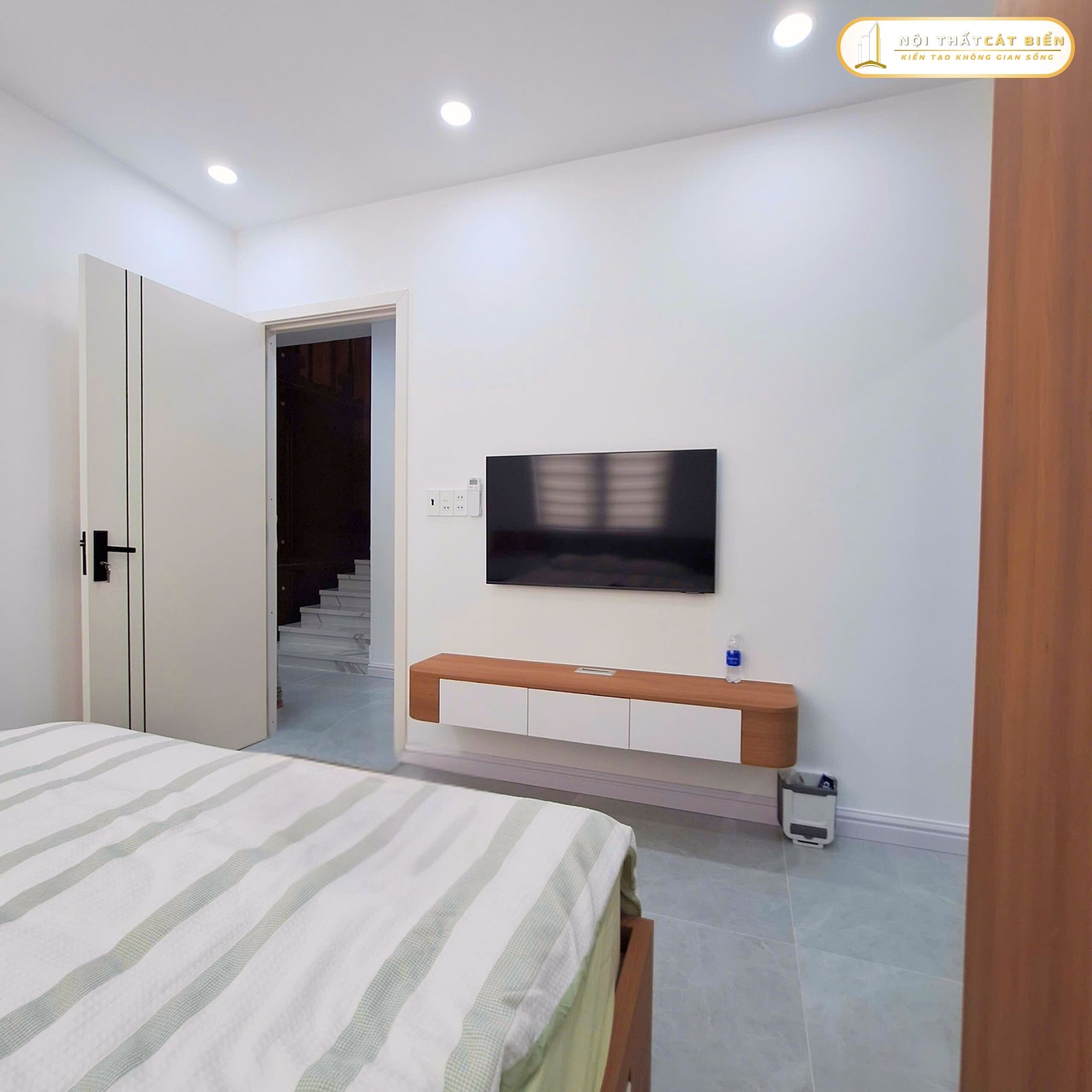 xưởng thiết kế sản xuất thi công lắp đặt giường ngủ, tủ quần áo, tủ đầu giường, kệ tivi phú cường rạch giá