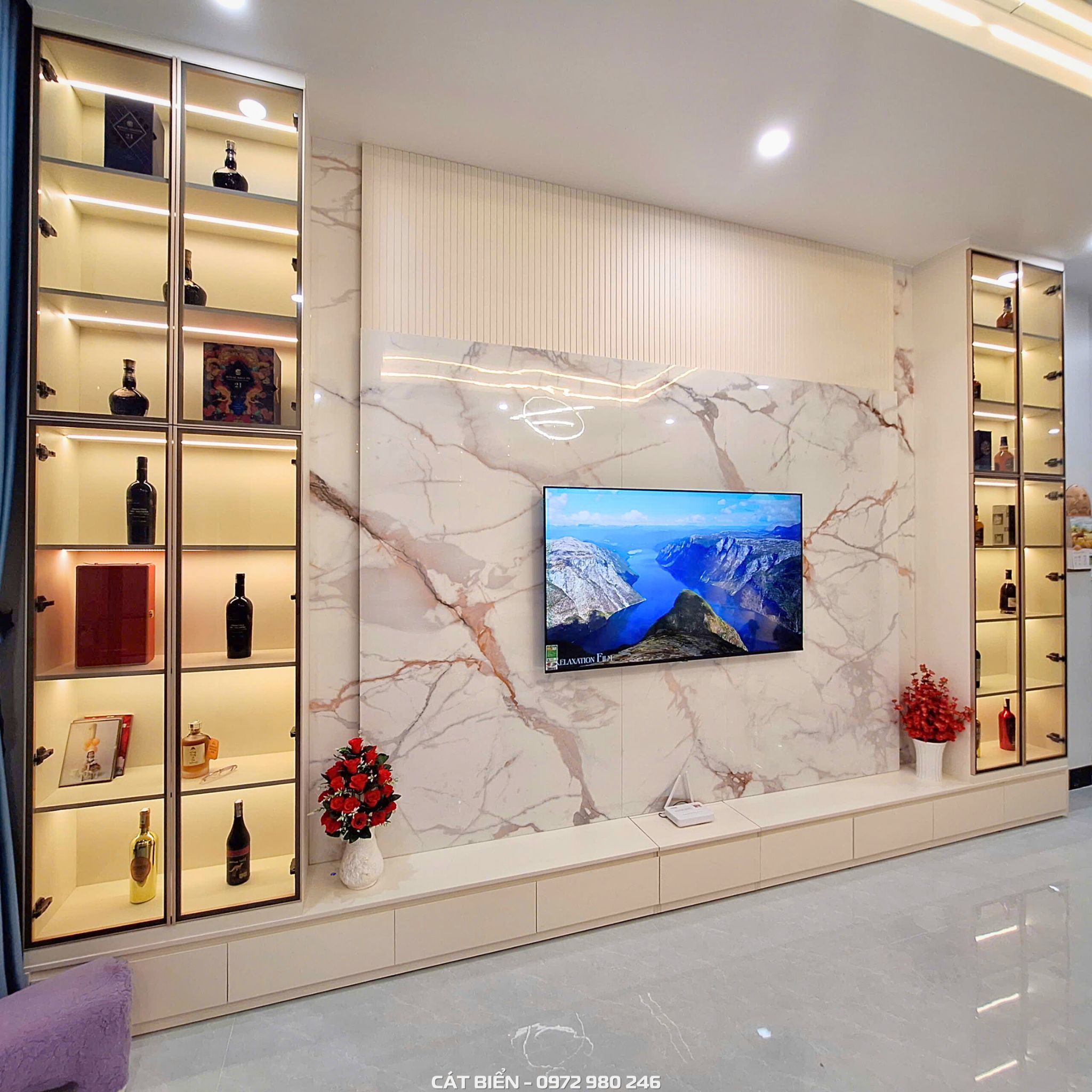 xưởng thiết kế sản xuất thi công lắp đặt tủ cầu thang, tủ rượu trang trí, kệ tivi, vách trang trí MDF, lam sóng, tranh tráng gương Rạch Giá