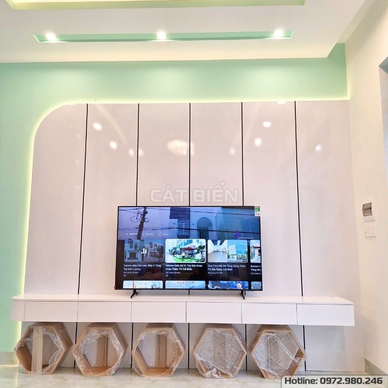 xưởng sản xuất thiết kế thi công lắp đặt tủ trang trí vách ngăn phòng khách, vách trang trí mdf, kệ tivi kiên lương kiên giang