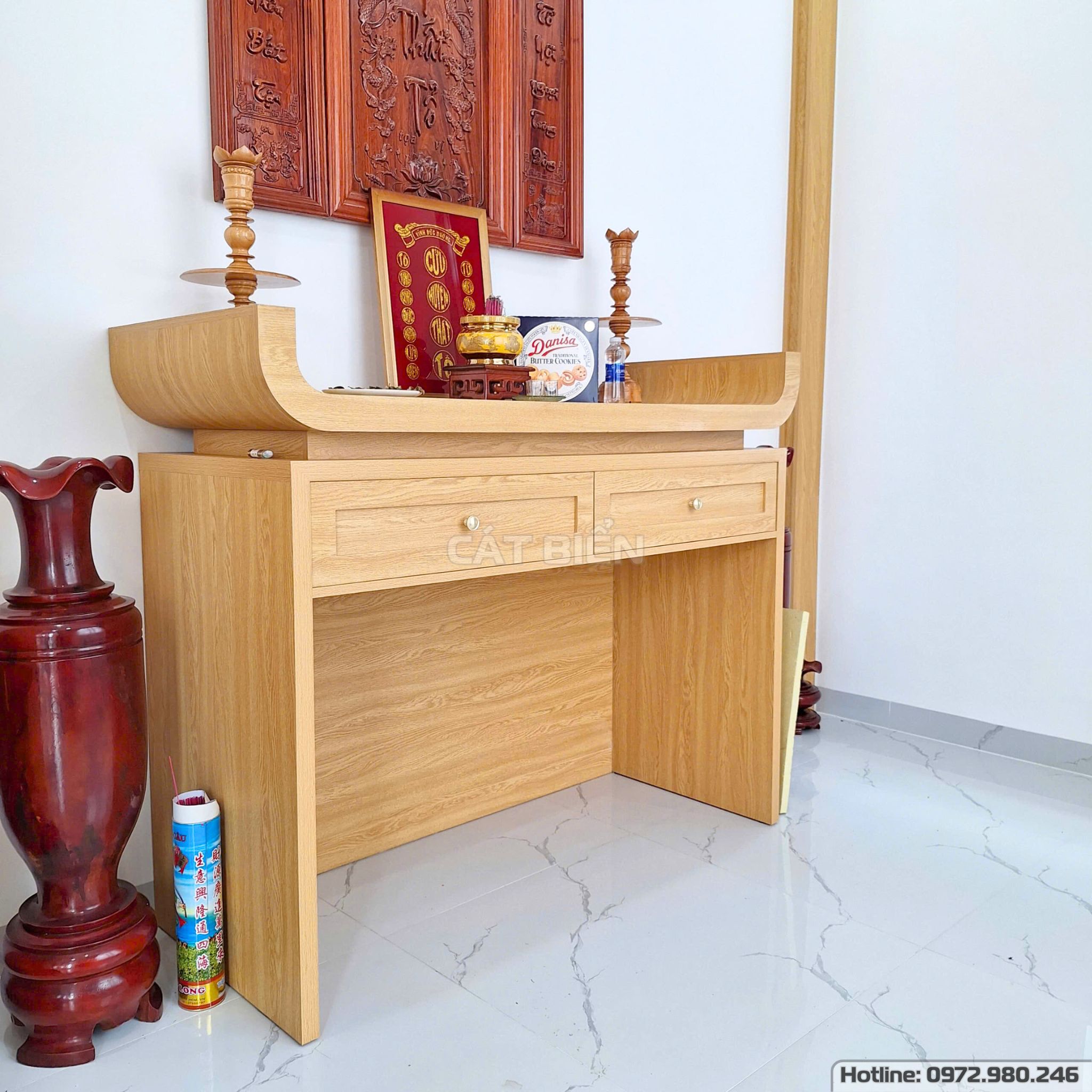 xưởng thiết kế sản xuất thi công lắp đặt vách phòng thờ, bàn thờ gỗ công nghiệp rạch giá