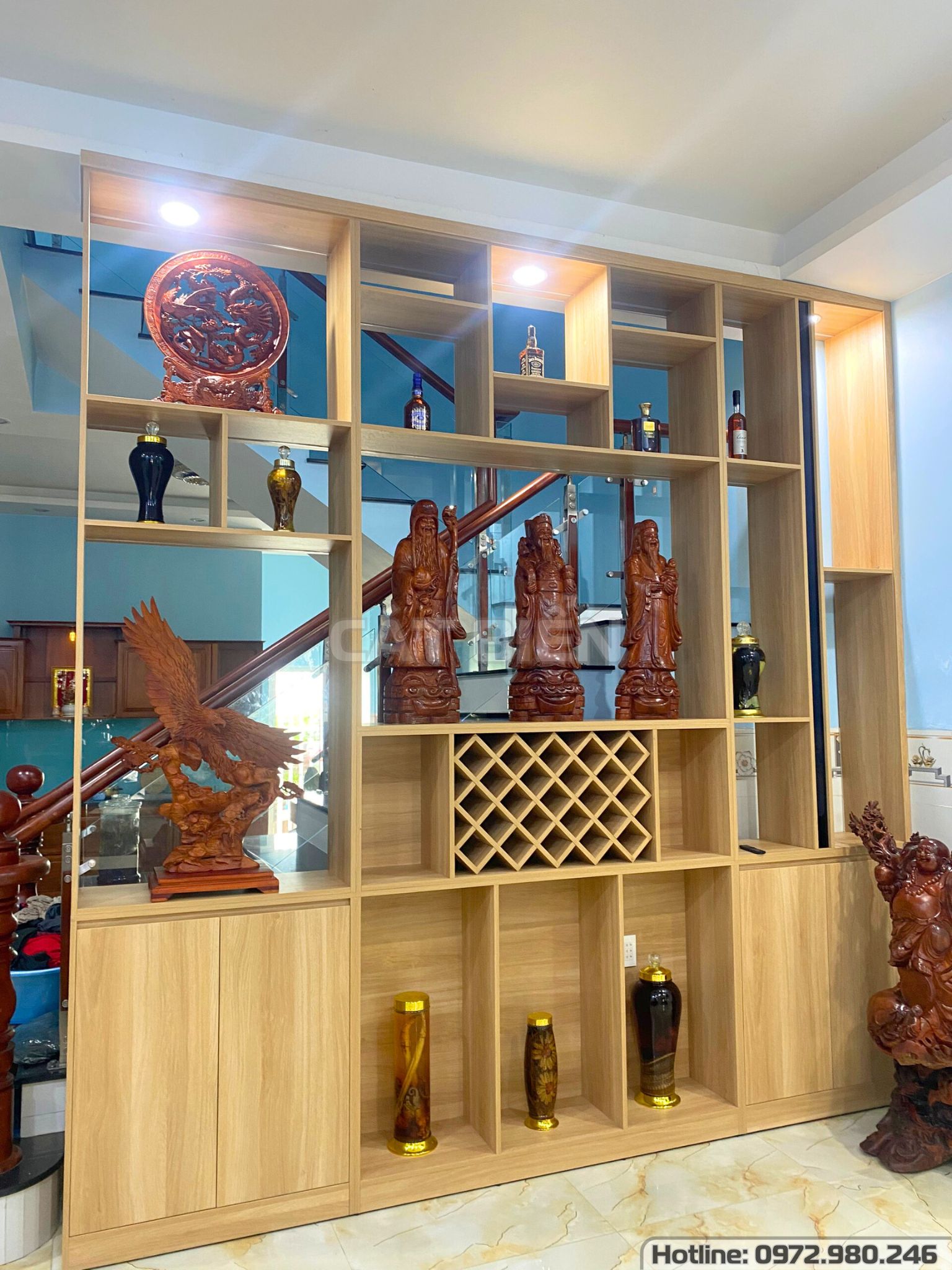 xưởng thiết kế sản xuất thi công lắp đặt tủ rượu vách ngăn phòng khách rạch giá kiên giang