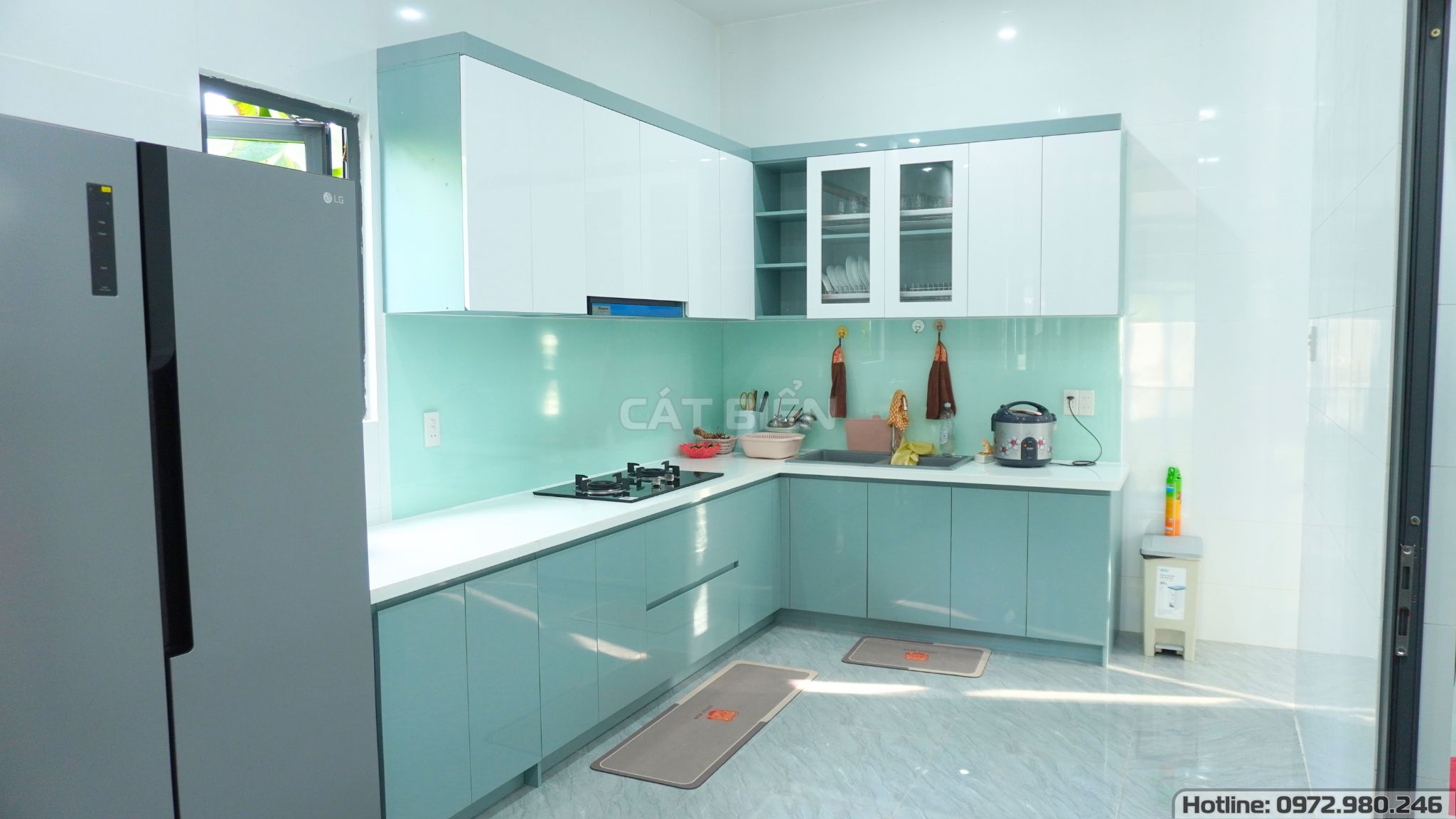 xưởng thiết kế thi công sản xuất nội thất tủ bếp, vách ngăn phòng ăn, bàn ăn, giá để chén bát, xoong nồi thông minh tân hiệp kiên giang