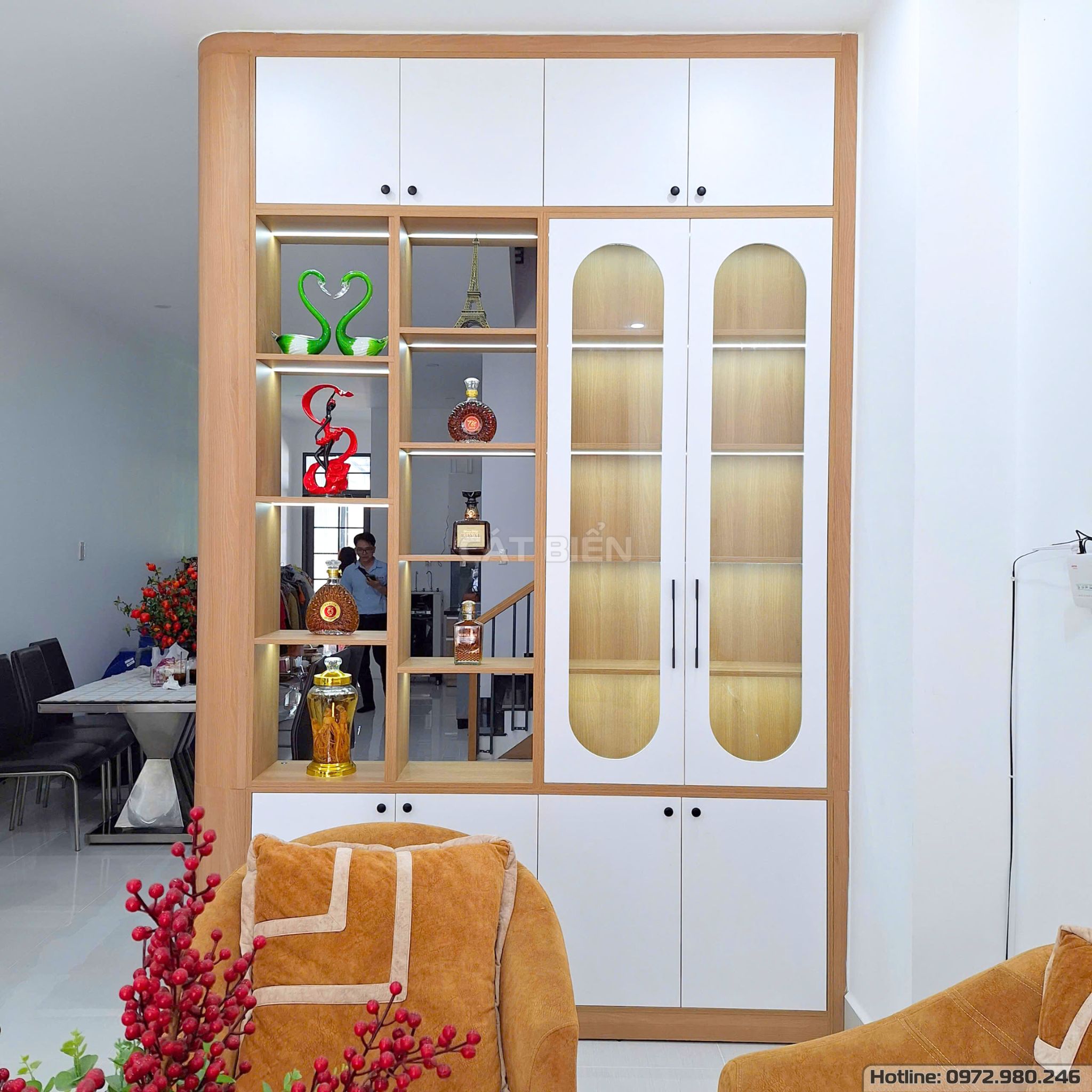 xưởng thiết kế sản xuất thi công lắp đặt kệ tivi, tủ kệ trang trí ngăn phòng khách khu đô thị tây bắc rạch giá