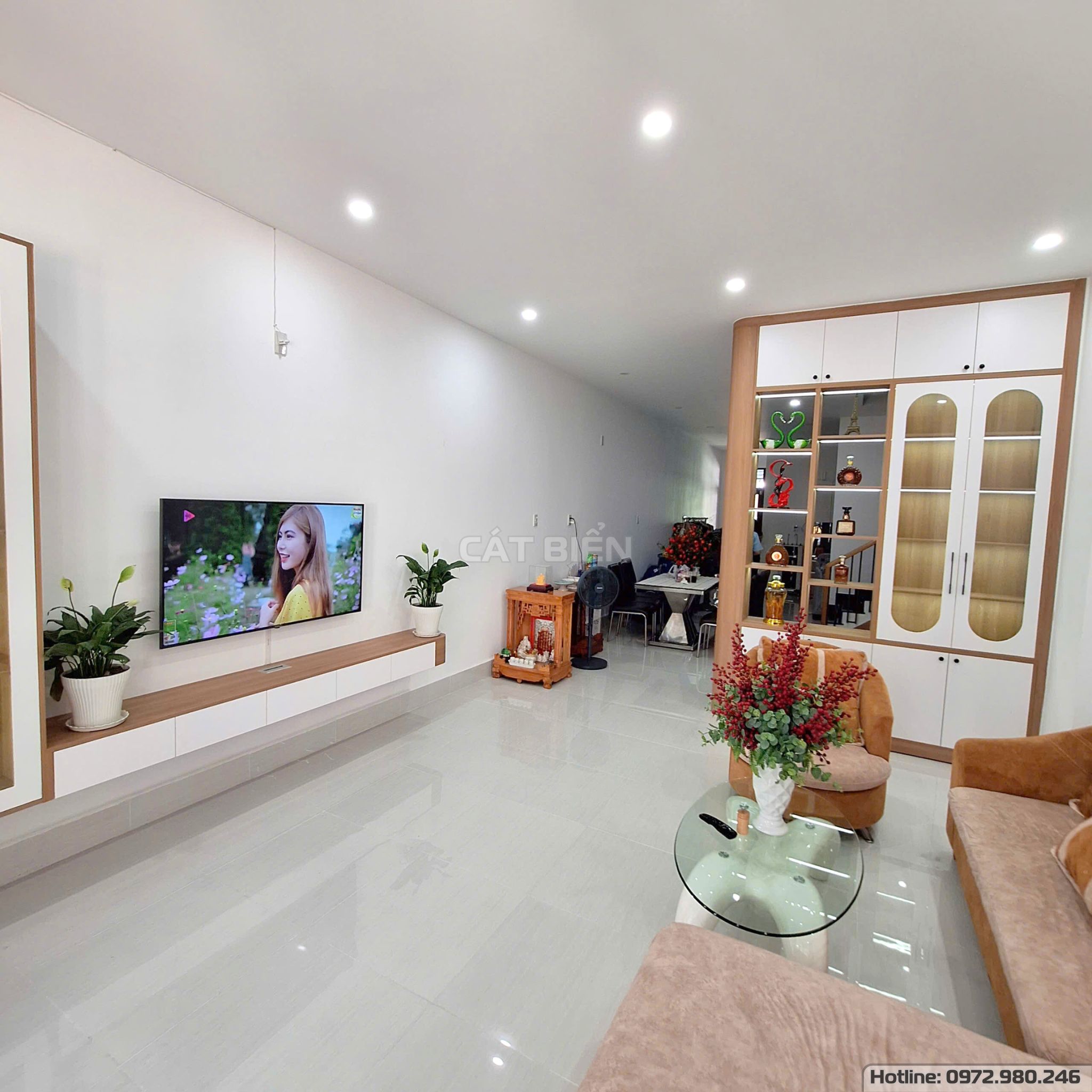 xưởng thiết kế sản xuất thi công lắp đặt kệ tivi, tủ kệ trang trí ngăn phòng khách khu đô thị tây bắc rạch giá