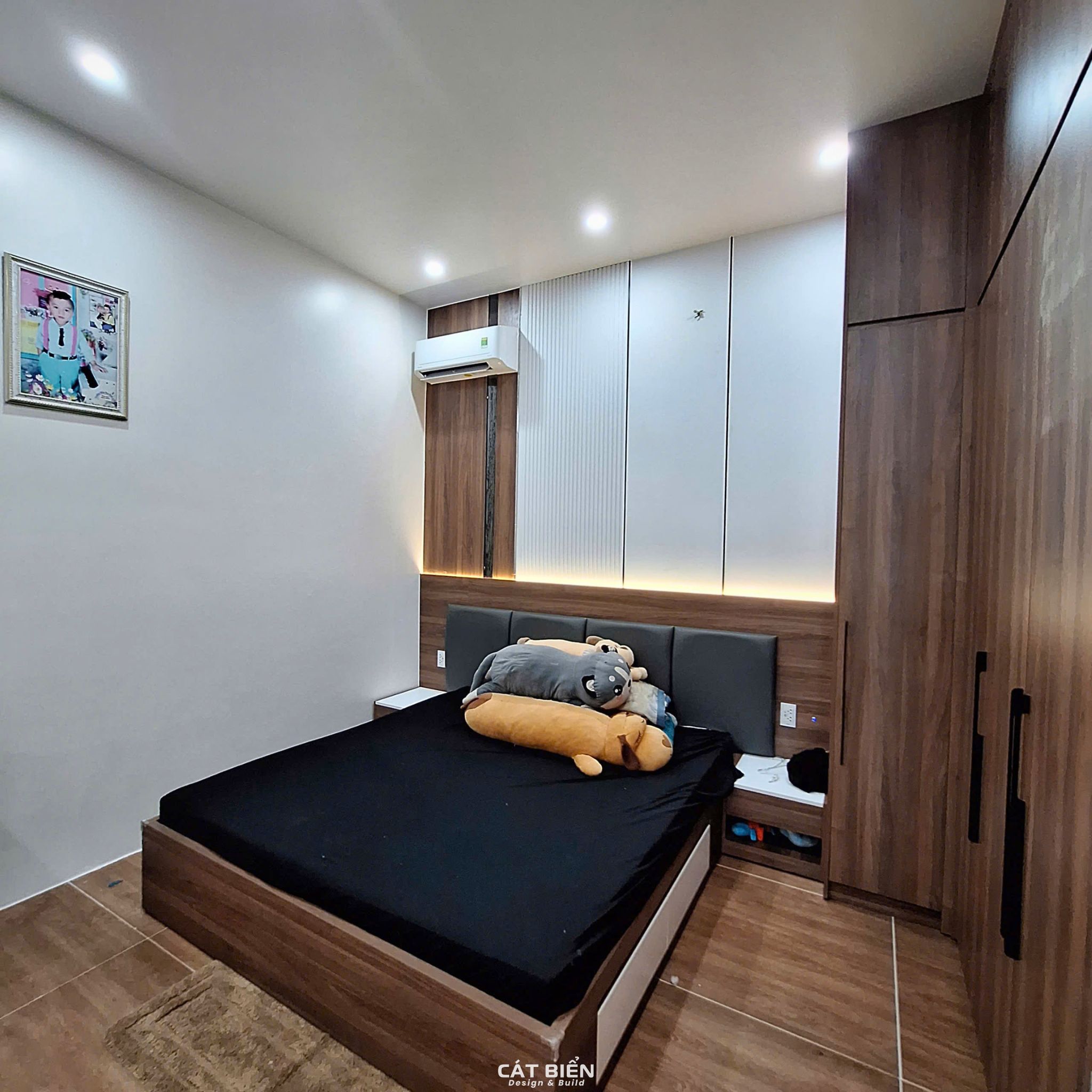 xưởng thiết kế sản xuất thi công lắp đặt giường ngủ, tủ quần áo, tủ đầu giường, vách trang trí MDF, lam sóng, bàn trang điểm Kiên Lương