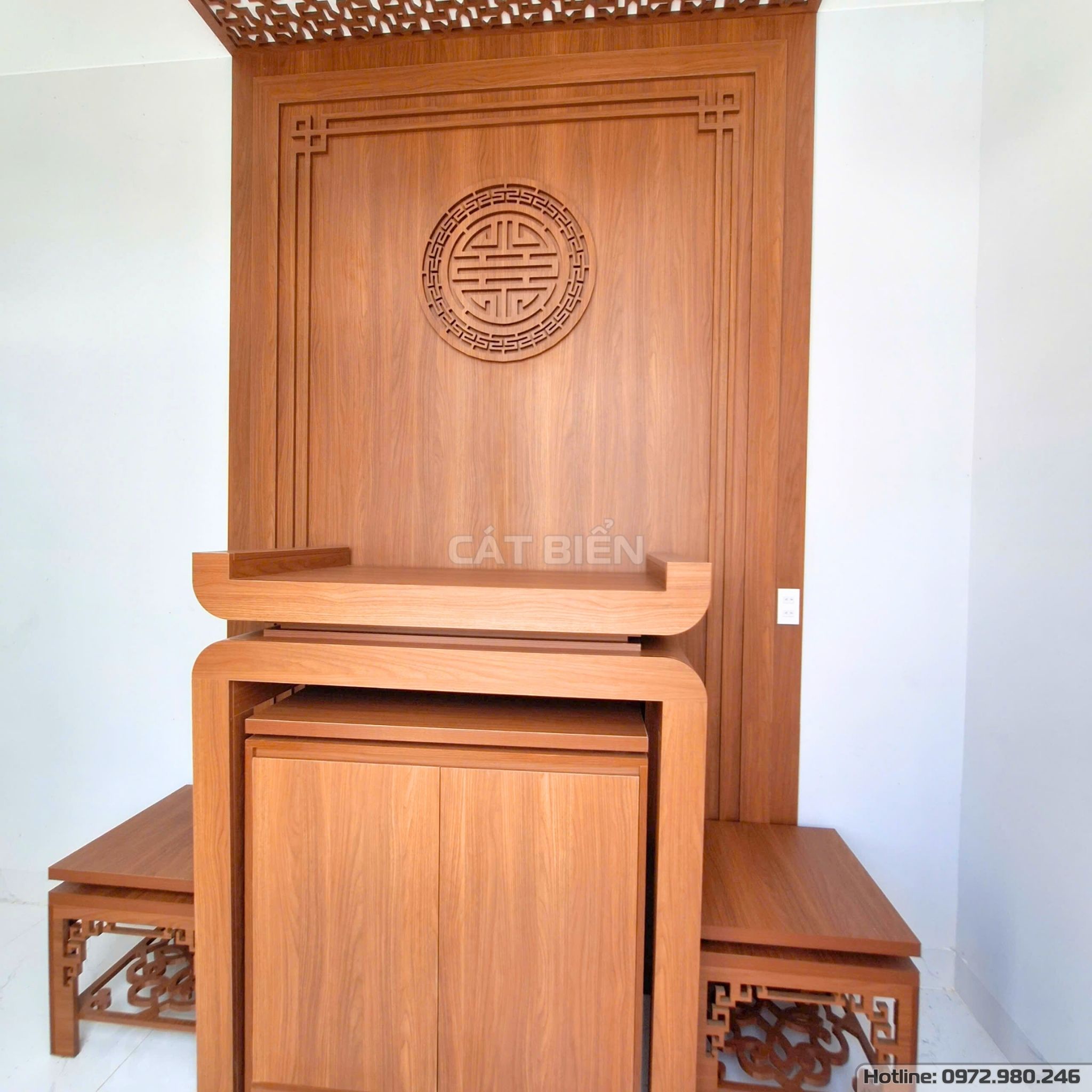 xưởng thiết kế sản xuất thi công lắp đặt bàn thờ, tủ thờ, vách trang trí phòng thờ gỗ công nghiệp hòn đất kiên giang