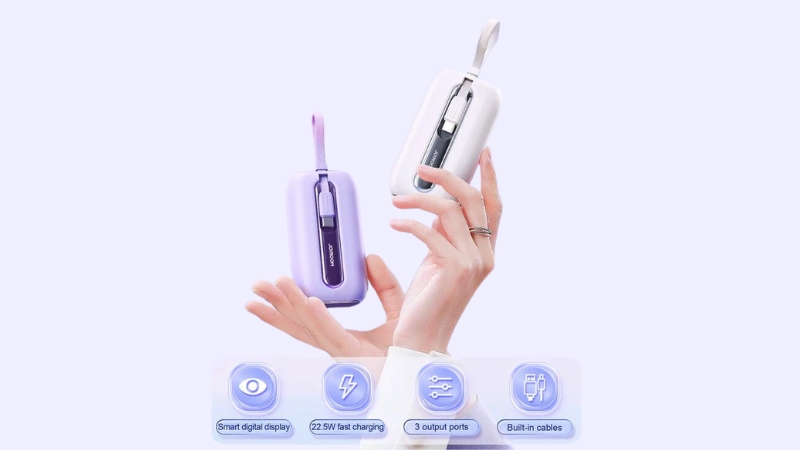 Sản phẩm được tích hợp sẵn 3 cổng ra, cho phép sạc cùng lúc 3 thiết bị