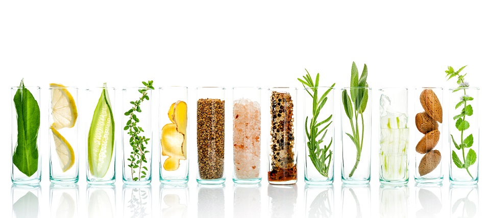 Mỹ phẩm thiên nhiên và Skinimalism