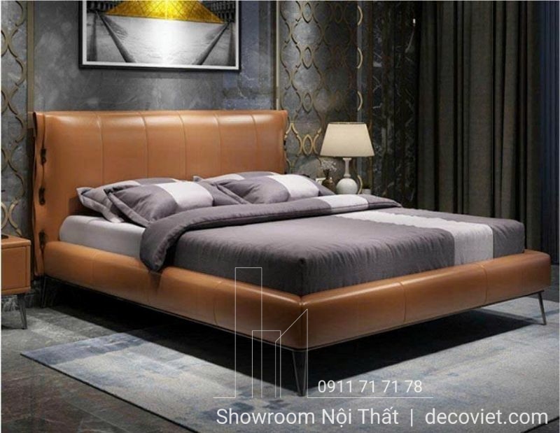 Giường bọc da màu nâu tạo sự ấm ấp cho căn phòng và bọc da tăng sự thoải mái khi ngủ