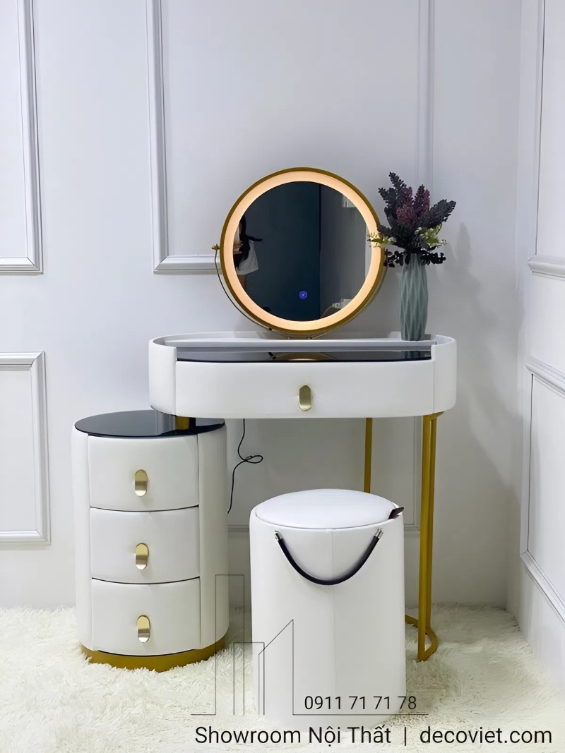 phàn trang điểm thiết kế nhỏ gọn dễ di chuyển