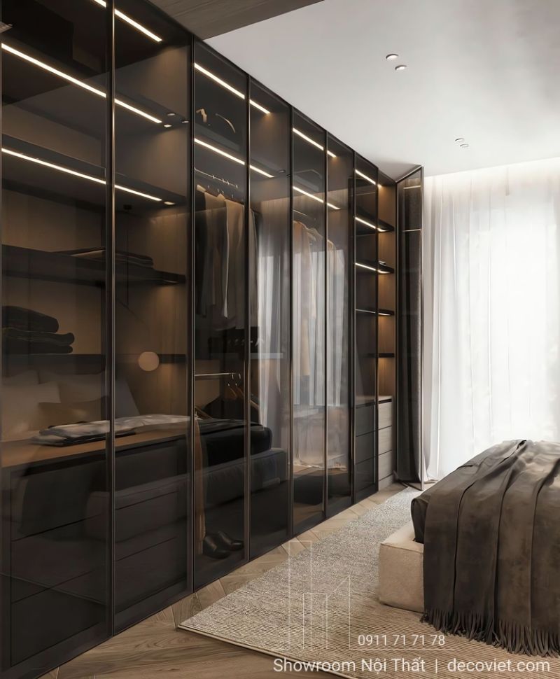 Tủ Quần Áo Cửa kính được lắp đặt thêm đèn led nhấn thêm điểm sang trọng cho không gian phòng
