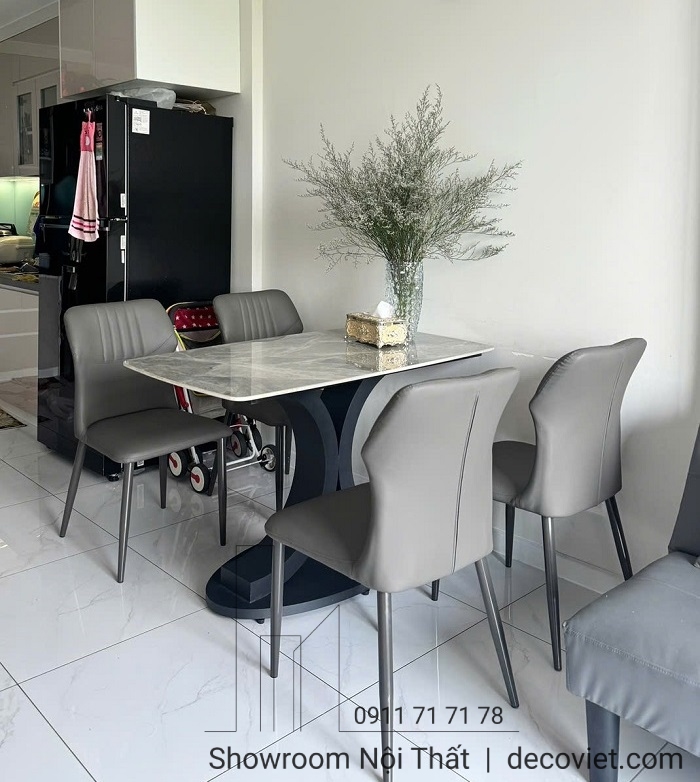 bộ bàn ăn mặt đá 4 người