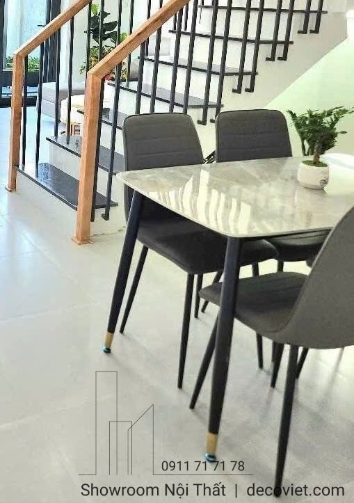 bàn ăn mặt đá 4 ghế