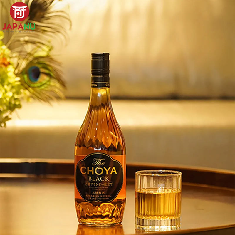 Giới Thiệu Về Rượu Mơ The Choya Black 700ml Nhật Bản