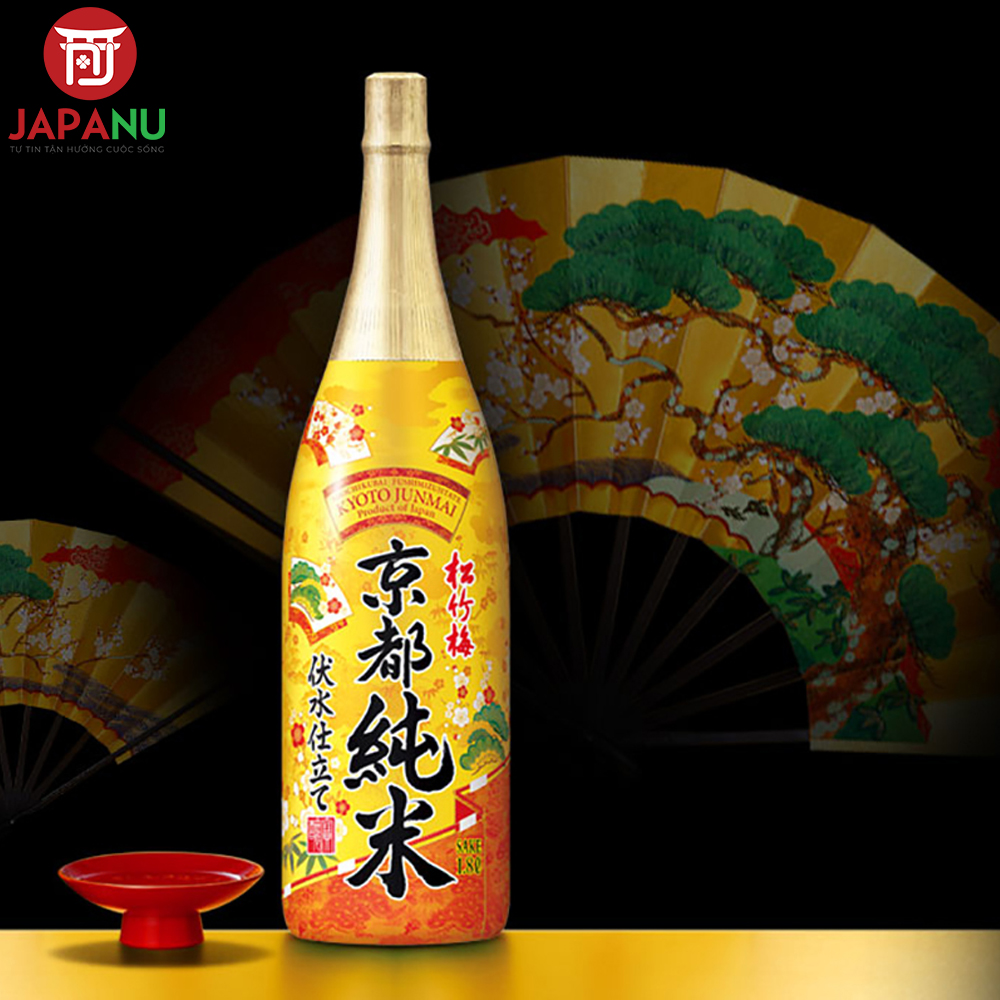 Rượu Sake Shochikubai Kyoto Junmai Nhật Bản mang thiết kế biểu tượng của may mắn