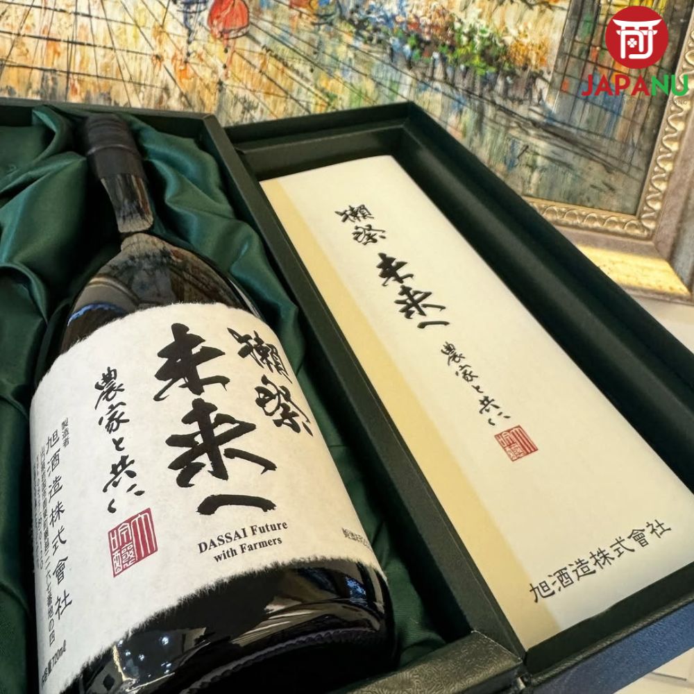 Vì Sao Nên Chọn Sake Dassai Miraie Nouka To Tomoni 720ml?