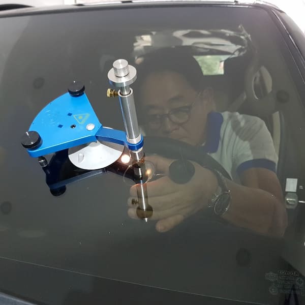 Luxury Car Spa AH dịch vụ hàn kính ô tô hàng đầu