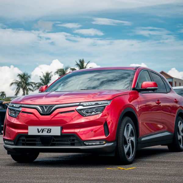 Vinfast Vf8