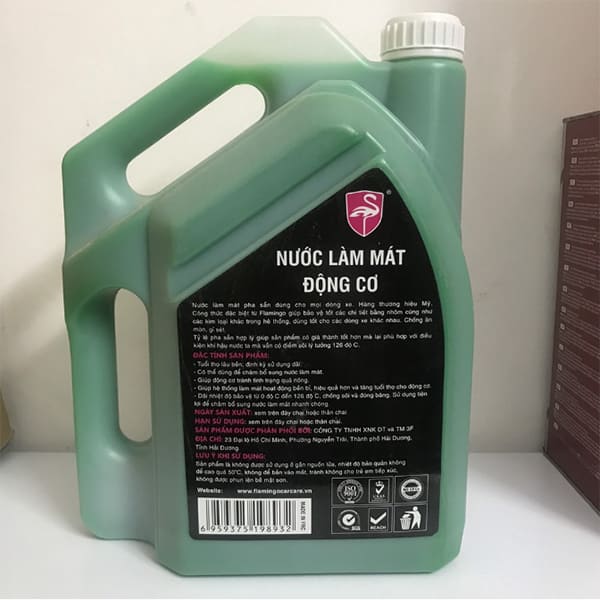 Nước làm mát ô tô