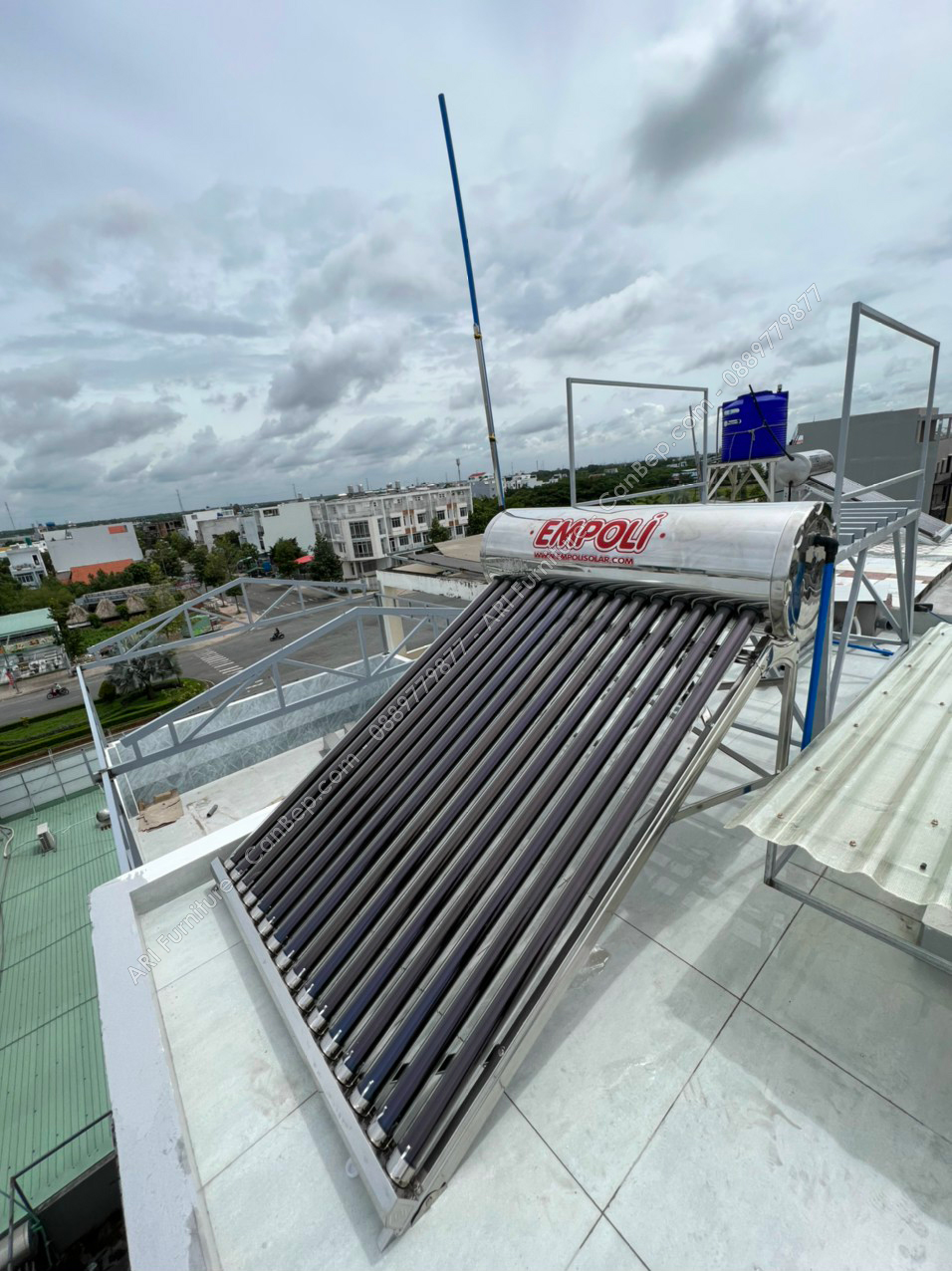 Máy Nước Nóng Năng Lượng Mặt Trời Empoli 180 Lít (18 Ống) inox 304