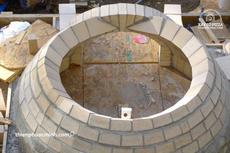 Thiên Phước Minh xây vòm lò cong chuẩn Ý
