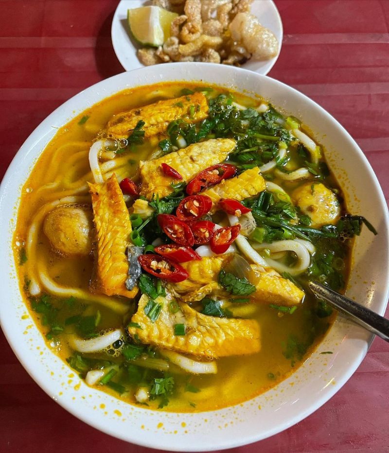 11: Bánh canh cá lóc ngon cần có màu đẹp mắt, hương vị của từng thành phần đảm bảo yêu cầu chung