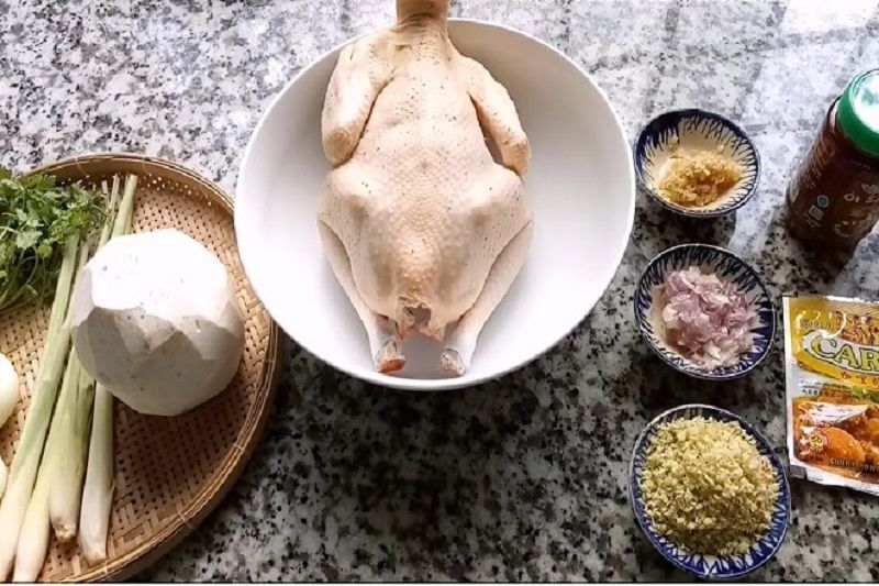 1: Những nguyên liệu chính của món cà ri gà