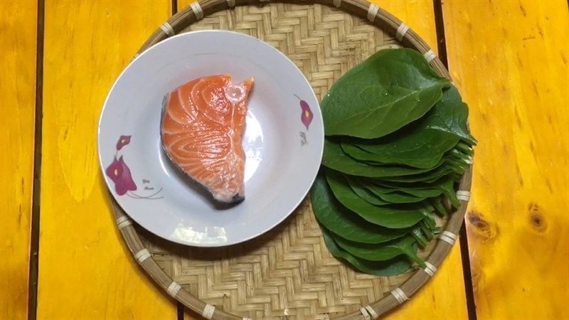 8: Nên chọn những lá mồng tơi xanh tươi, còn nguyên