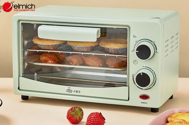 Hình 1: Lò nướng thiết kế cửa kính giúp dễ dàng quan sát thức ăn khi nướng