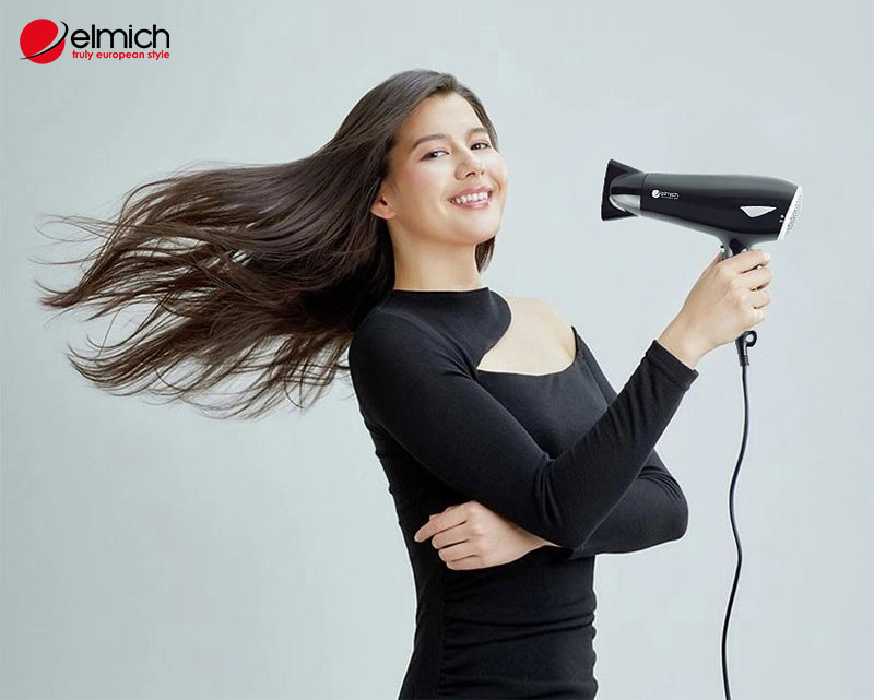 Hình 1: Máy sấy tóc nóng lạnh với 2 chế độ sấy linh hoạt