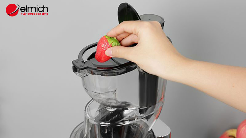 Hình 4: Bạn có thể tạo ra nhiều món ngon và bổ dưỡng khi có máy ép chậm