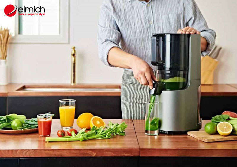 Hình 6: Máy ép chậm có khả năng ép được hầu hết các loại hoa quả