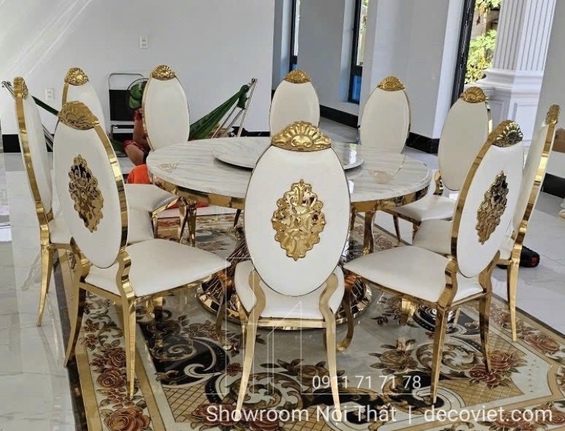 bàn ăn tròn thiết kế phong cách tân cổ điển
