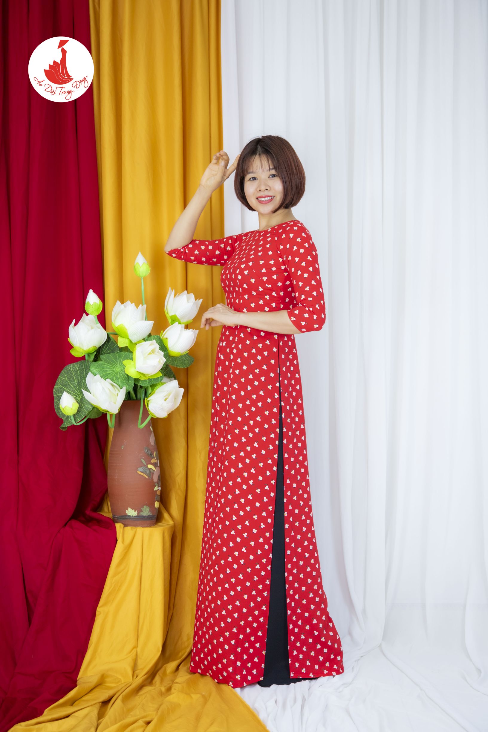 Áo dài chất liệu vải mango siêu đẹp tại shop áo dài trung đồng