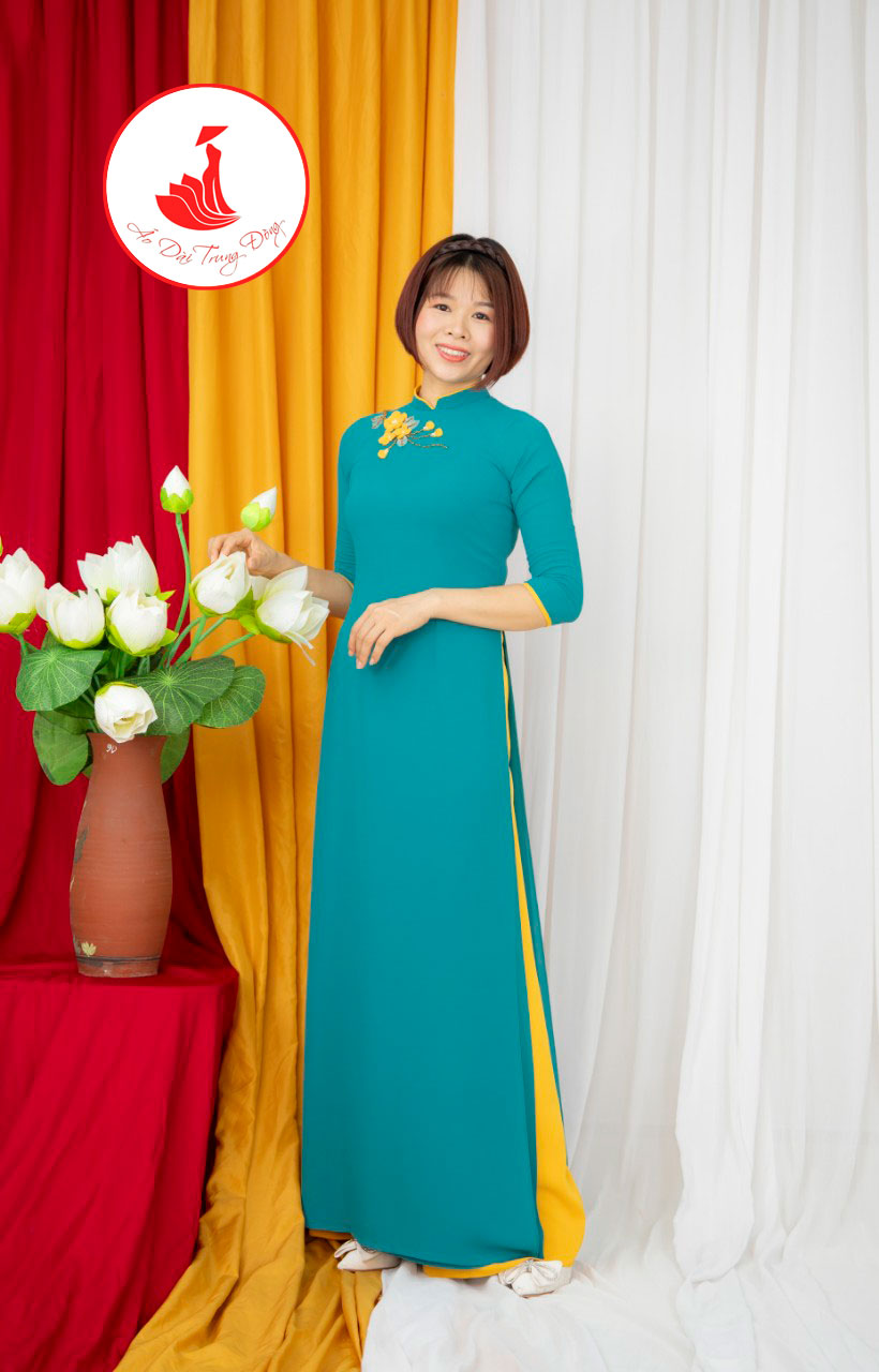 Mẫu áo dài đẹp dành cho mùa khai giảng 2023