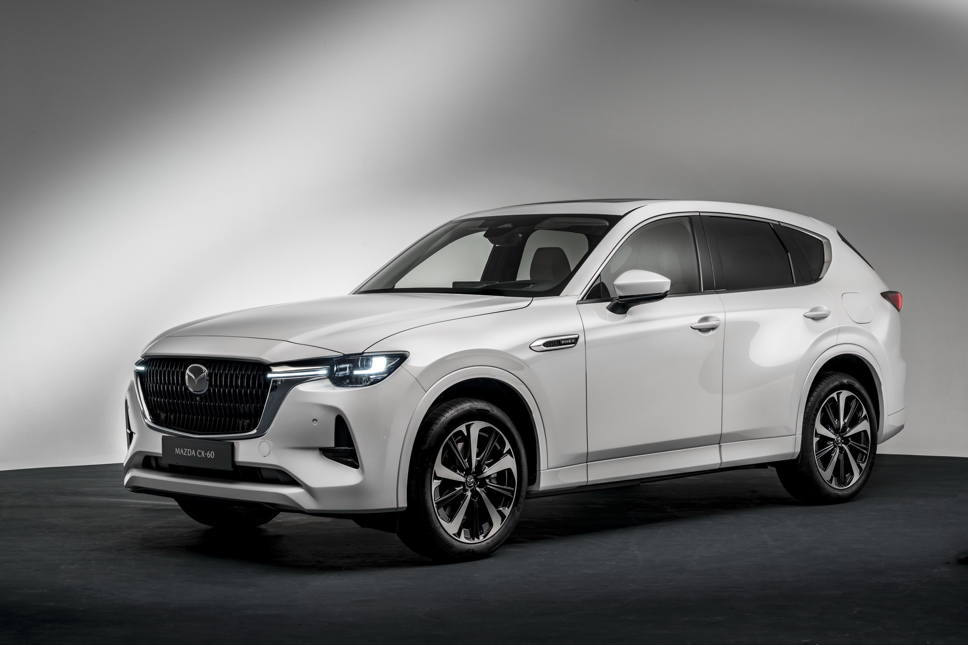 ac-quy-cho-xe-mazda-cx-60