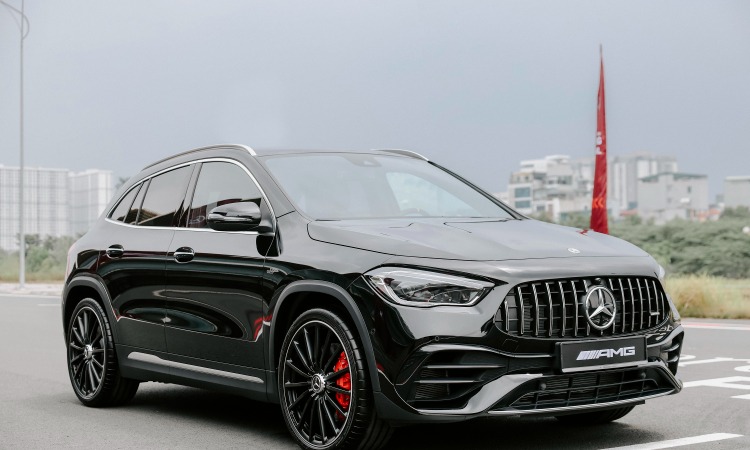 ac-quy-xe-mercedes-gla