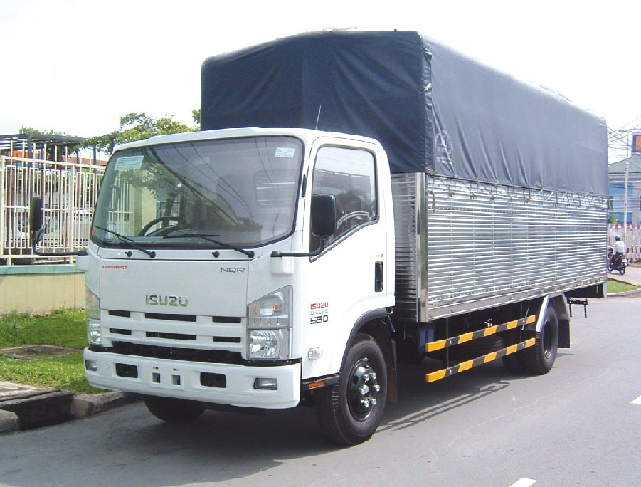 ac-quy-xe-tai-isuzu