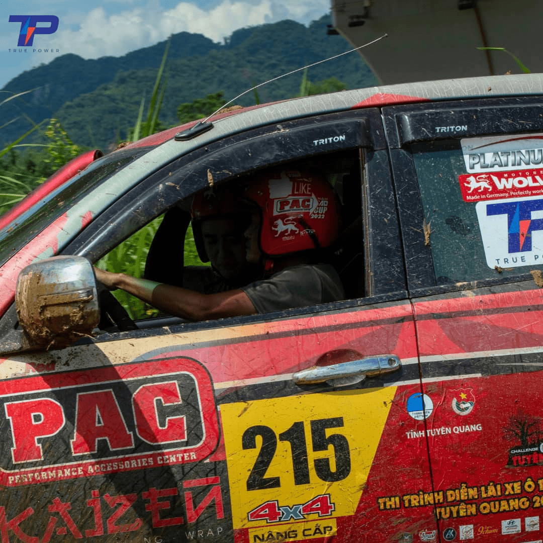 nha-tai-tro-kim-cuong-dong-hanh-cung-tuyen-quang-challenge-4x4