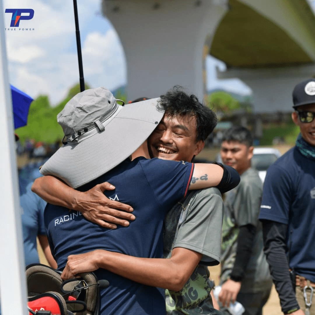 nha-tai-tro-kim-cuong-dong-hanh-cung-tuyen-quang-challenge-4x4