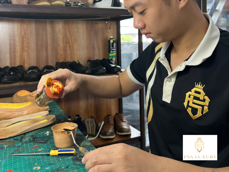 Đơn vị chuyên phục chế giày dép da tại Hà Nội