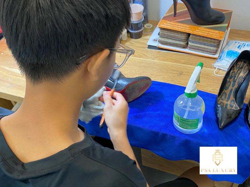phục chế giày da