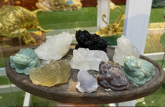 Thiềm thừ phong thuỷ